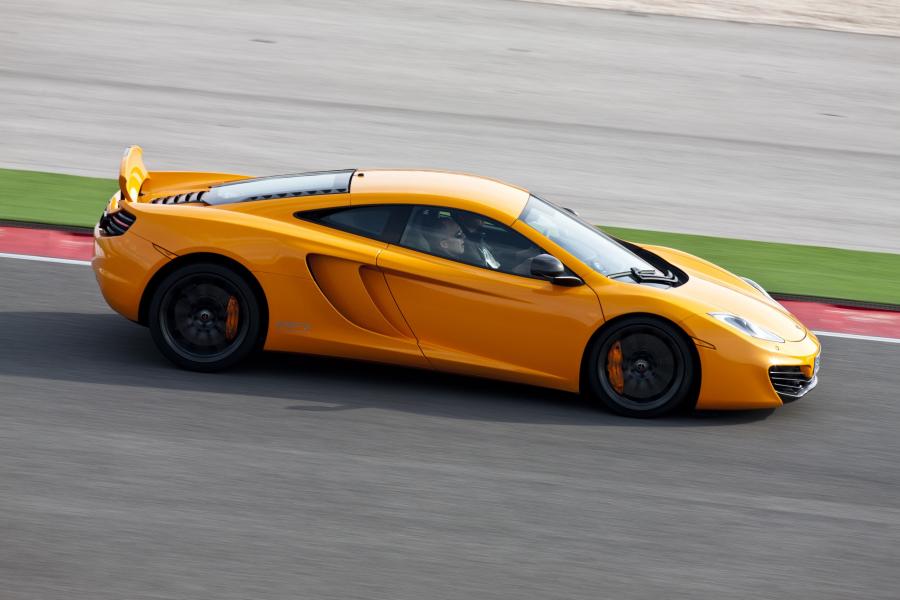  McLaren MP4-12C 2009 года  (фото 178 из 268)